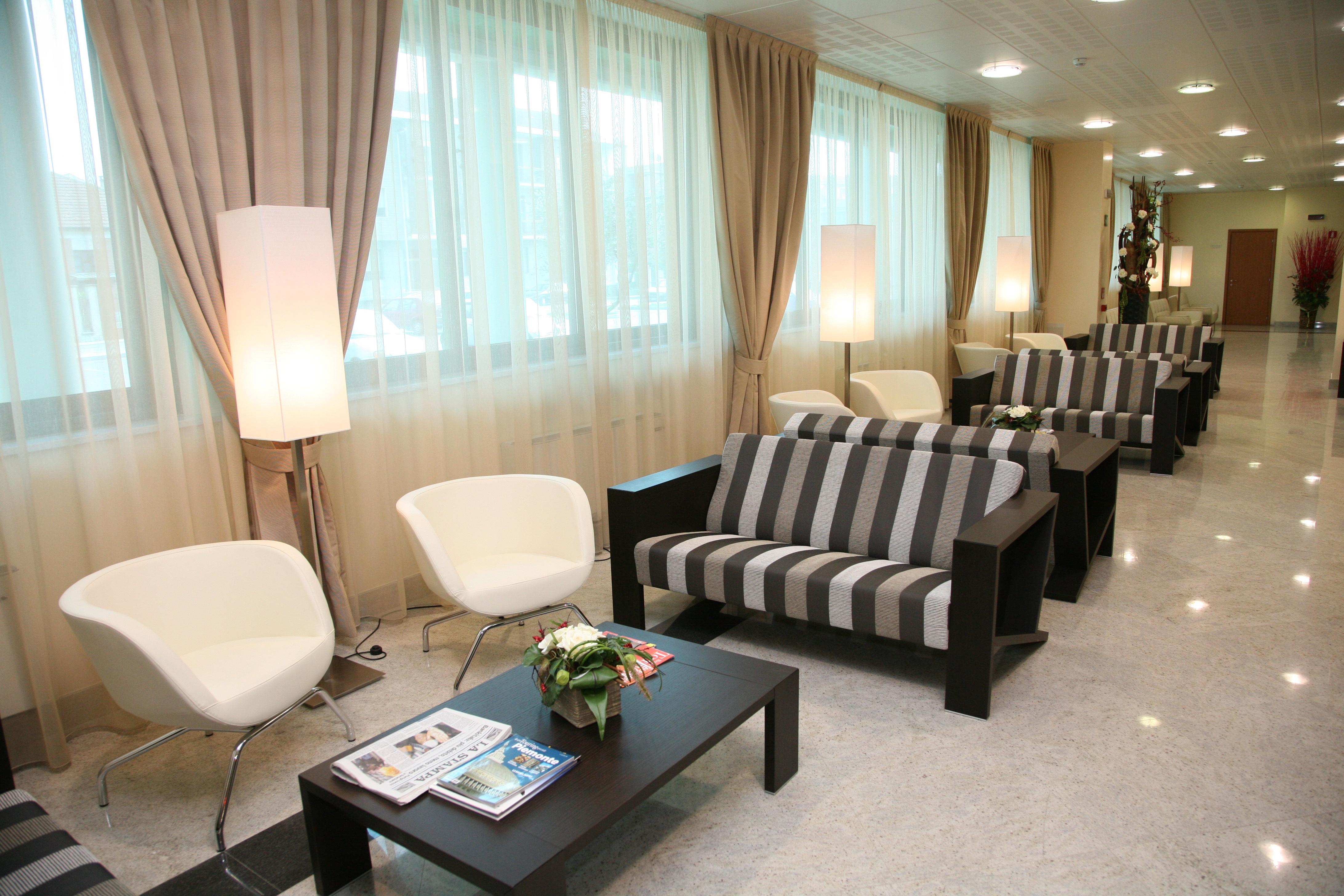 ניקלינו Hotel Parisi מראה חיצוני תמונה